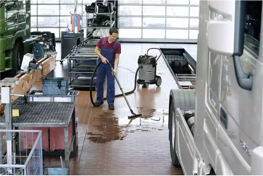Karcher NT 70/2 Прахосмукачка За Течности / Твърди 2400W с Пластмаса Контейнер 70лт