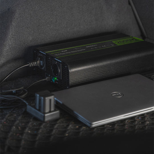 Green Cell Inverter für Autos Modifizierte Sinuswelle 2000W zur Umwandlung von 12V DC in 230V AC