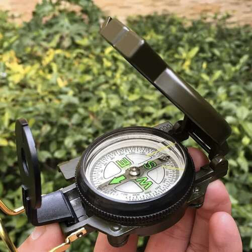 Trizand Military Type Compass