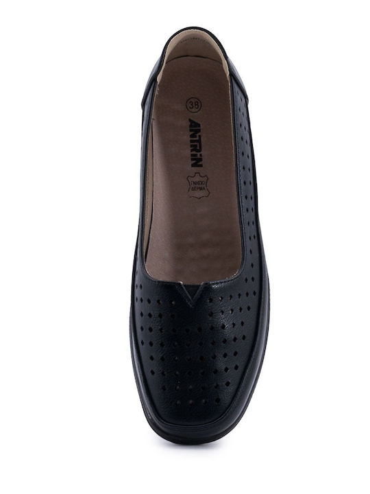 Women's Loafers in Black Color