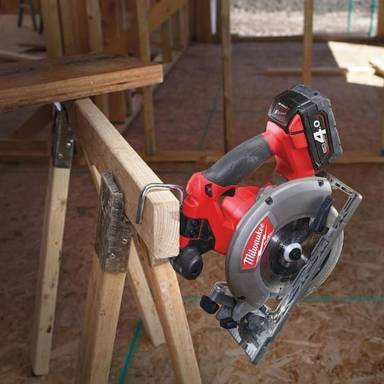 Milwaukee M18 CCS55-502C Δισκοπρίονο 18V 2x9Ah με Σύστημα Αναρρόφησης