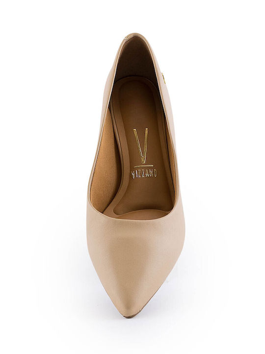Pumps mit mittelhohem Absatz Beige