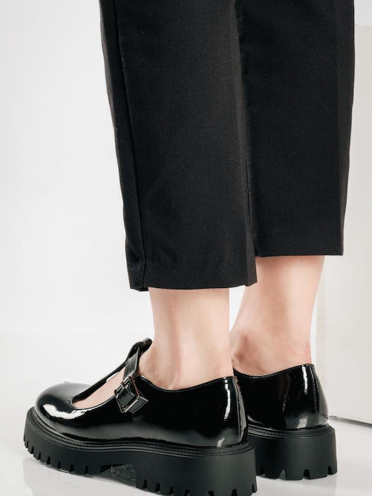 Patent Leather Ballerinas With strap Black
