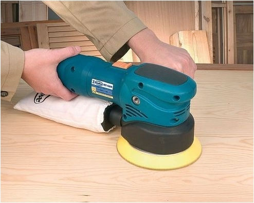 Virutex RT188N Έκκεντρο Τριβείο 150mm Ρεύματος 900W με Ρύθμιση Ταχύτητας και με Σύστημα Αναρρόφησης