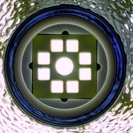 Dulotec Акумулаторен LED Фенер IPX8 с Максимална Светлина 6500 Лумени