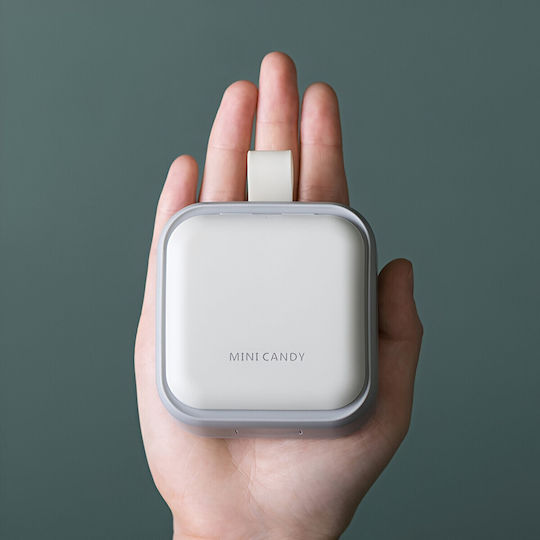 Cutie Mini Pentru Depozitarea Medicamentelor Flippy 4 Compartimente Închidere Etanșă Portabilă Pătrată Gri Pp 7.5x7.5x3 Cm