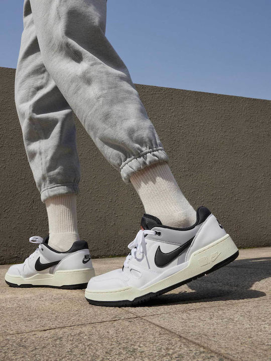 Nike Nike