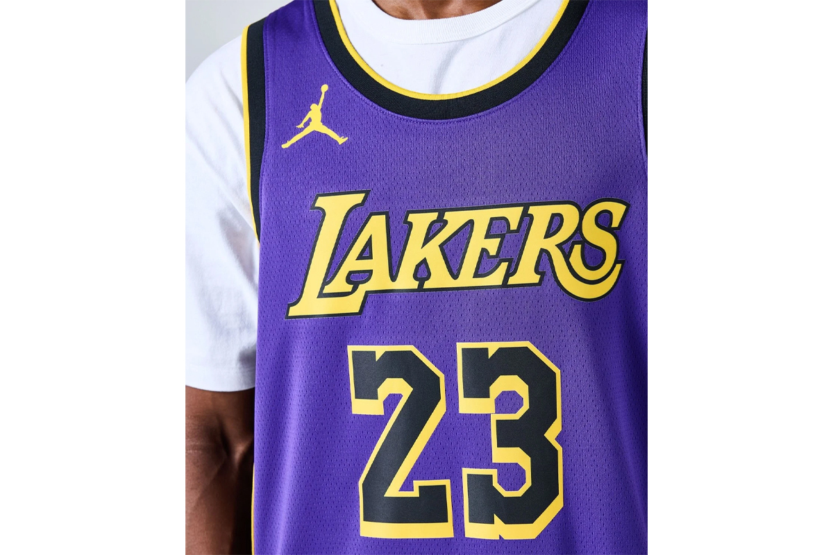 lebron james statement edition jersey