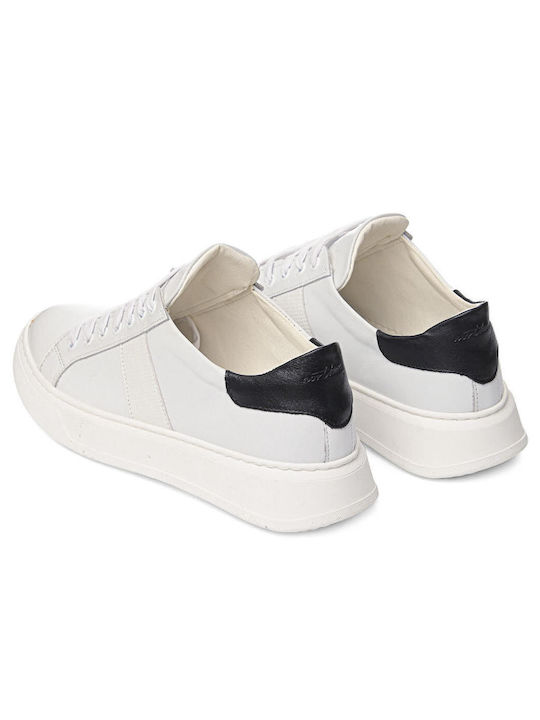 Sneakers White