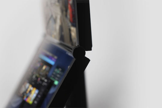 Mobile Pixels 22 Zoll Multimedia-Bildschirm für Dashboard Auto