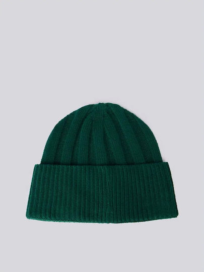 Beanie Beanie Knitted in Green color