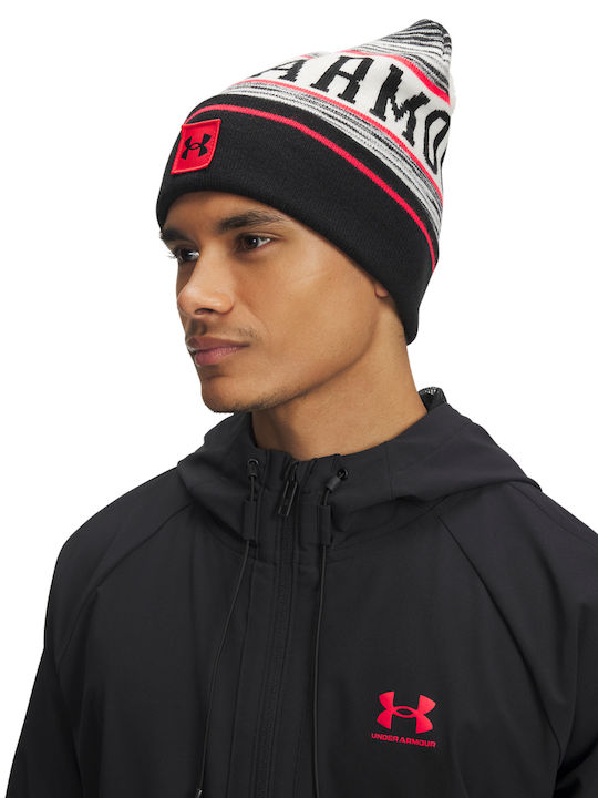 Halftime Beanie Beanie Knitted in Black color