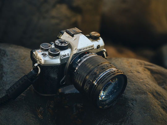 Olympus OM-5 II Mirrorless Φωτογραφική Μηχανή Kit (ED 12-45mm f/4 PRO) Ασημί