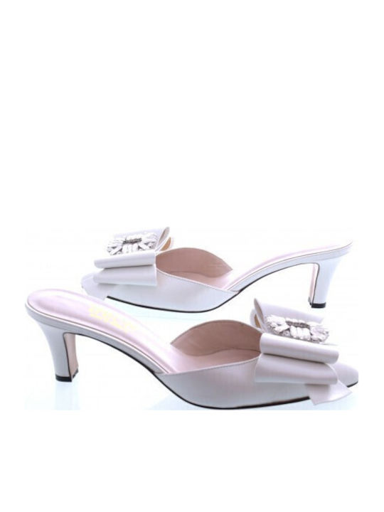 Mules mit Absatz in Weiß Farbe