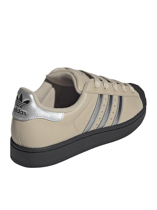 Superstar Sneakers Stokha / Silvmt / C