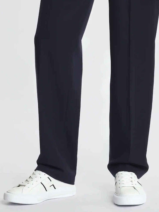 Sneakers White