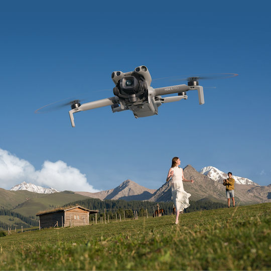 DJI Mini 5 Pro Drone Standard 5.8 GHz with Camera 4K 60fps HDR and Controller