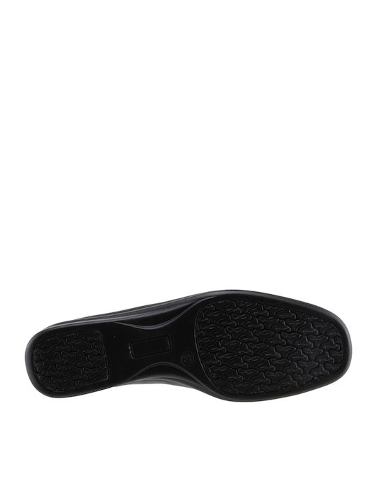 Leather Women's Moccasins in Black Color