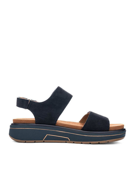 Women's Flat Sandals in Black Color