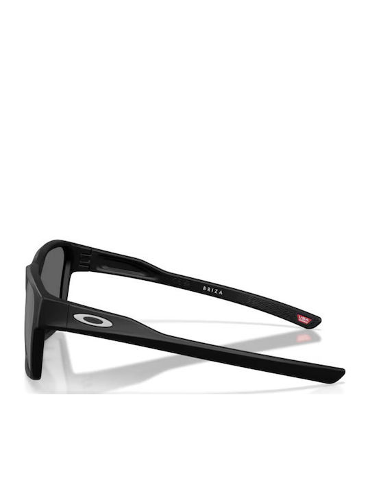 Oakley Men's Sunglasses with Black Plastic Frame and Gray Lens OO9497-02
