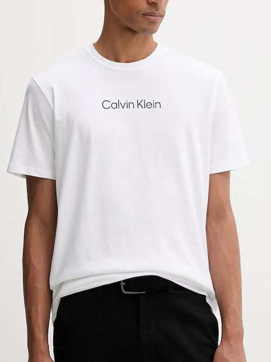 T-shirt White