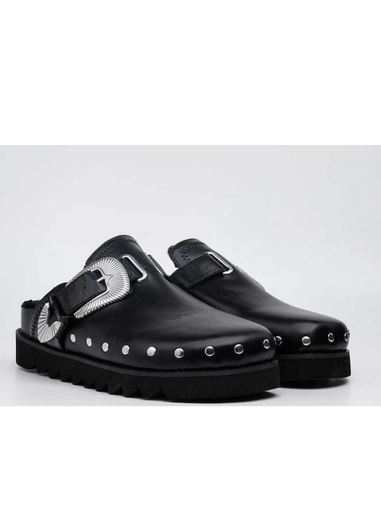 Women's Flat Sandals in Black Color