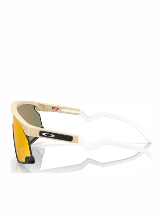 Oakley Bxtr Unisex Sunglasses with White Plastic Frame and Red Mirror Lens