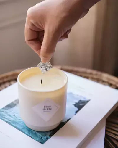 My Jolie Candle Χριστουγεννιάτικο Κερί Καφέ 8x8εκ.