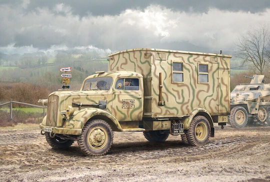Italeri Opel Blitz Radio Truck Static Tank Model 1:35 17.1cm