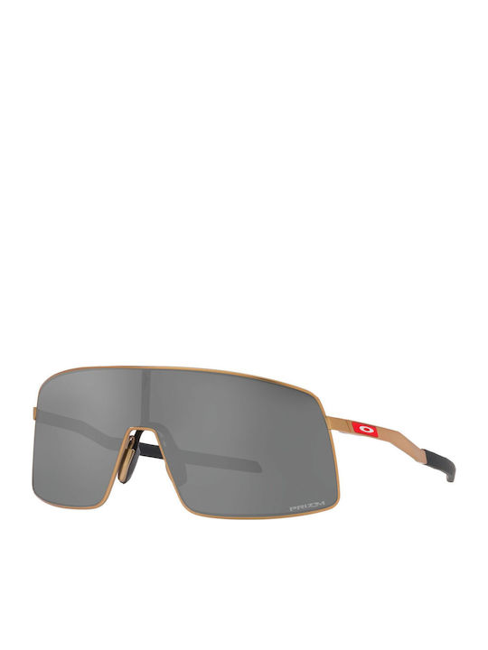 Oakley Sutro Ti Унисекс Слънчеви Очила със Златна Метална Рамка и Сиви Стъкла OO6013-05