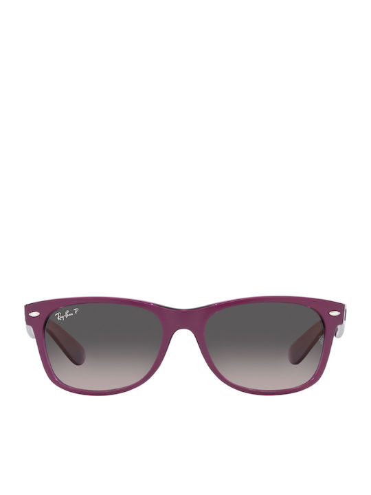 Ray Ban Wayfarer Unisex Sonnenbrillen mit Lila Horn umrandetem Rahmen und Gray Verlaufsfarbe Polarisiert Gläser RB2132 6606/M3