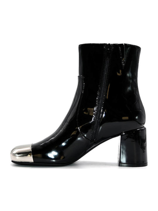 Jeffrey Campbell