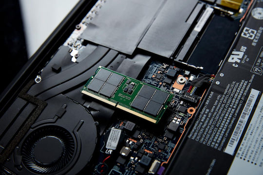Kingston DDR5 με Module 1x8GB και Ταχύτητα 5600 για Laptop