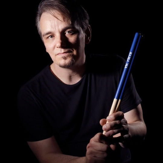 Vic Firth Hickory Drumsticks Drums Signature Series Gavin Harrison with Tip Shape Drop in Blue Color