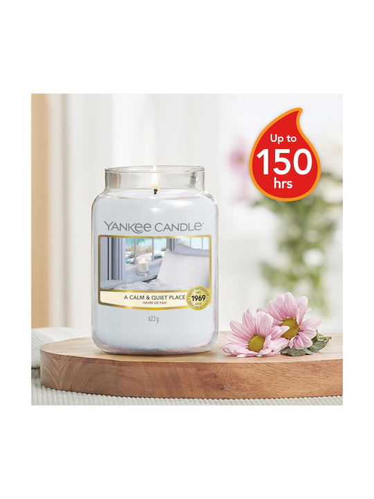 Yankee Candle Aromatic Candle Signature in Jar with Perfume Calm & Quiet Place 623g