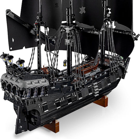 LEGO Icons Captain Jack Sparrow's Pirate Ship for 18+ Years 2862 Pieces