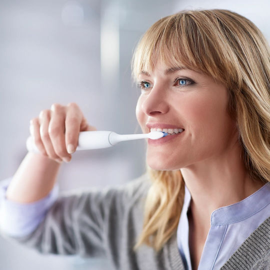 Philips Sonicare Protective Clean 6100 Ηλεκτρική Οδοντόβουρτσα με Χρονομετρητή, Αισθητήρα Πίεσης και Θήκη Ταξιδίου Λευκή