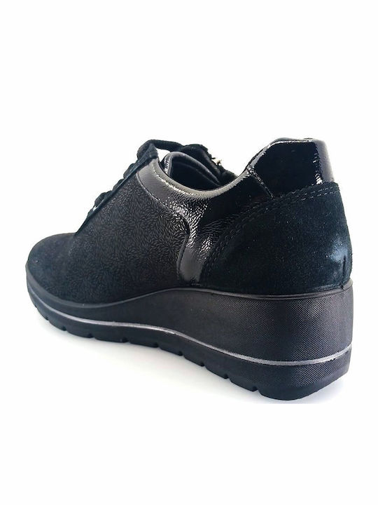 Anatomical Sneakers Black