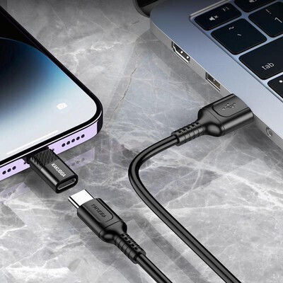 Kakusiga Конвертор Lightning мъжки към USB-C женски Черен 1бр KSC-1408