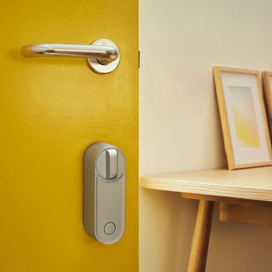 Yale Încuietoare Electronică Retrofit Cu Conectivitate Bluetooth Și Wi-Fi Argintie
