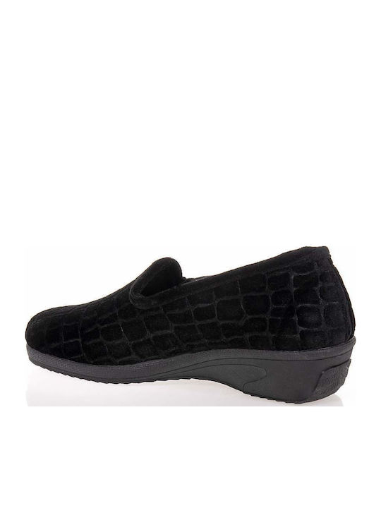 Adam's Shoes Closed-Toe Slippers Black