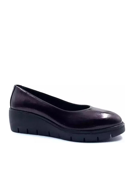 Anatomic Women's Closed Toe Platforms Burgundy