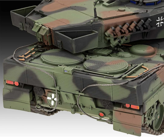 Revell Leopard Фигура за Моделизъм Резервоар 250 Части в Мащаб 1:35 334.2x334.2см.