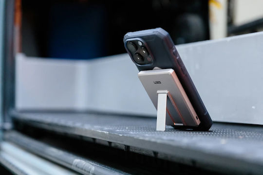UAG Ultra Slim MagSafe Външна Батерия 5000mAh 10W с USB-C Изходен Порт Бързо Зареждане Черна