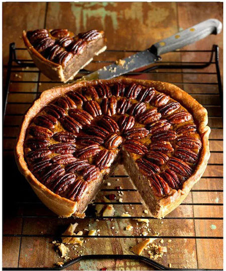 The Vegan Pastry Bible:fundemantals Of Vegan Pastry And Viennoiserie By Toni Rodríguez
