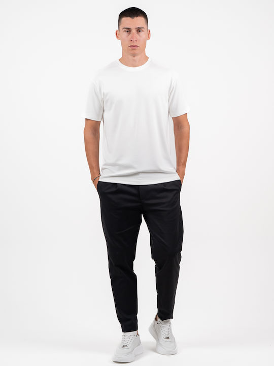 T-shirt White