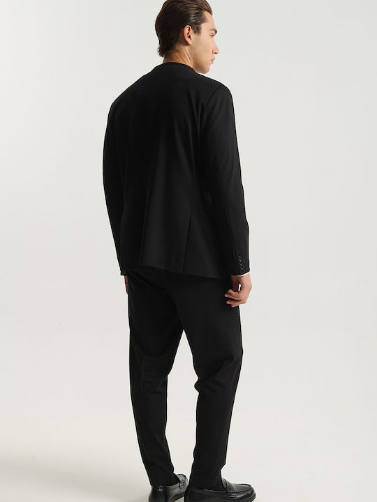 Trousers in Regular Fit Black