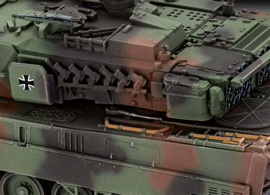 Revell Leopard Φιγούρα Μοντελισμού σε Κλίμακα 1:72 24x7εκ.