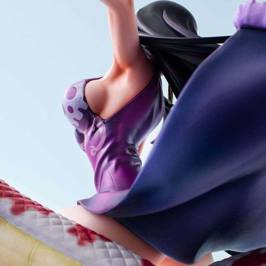 One Piece Boa Hancock "pirate Empress" Statue Axmaximum P.o.p 27cm