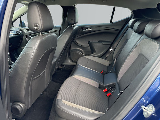 Opel Astra 1.5lt Diesel Elegance '20